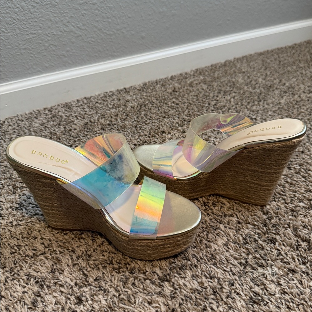 Translucent Iridescent Wedges